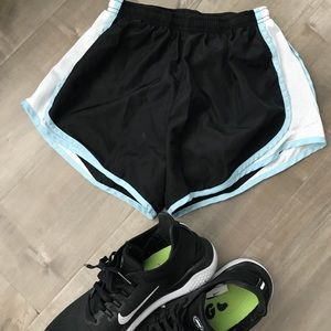 Running shorts